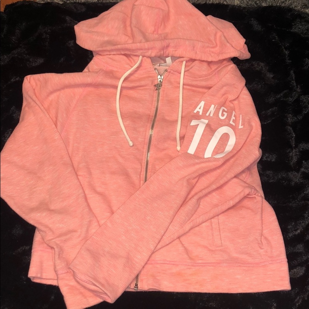 Zip up